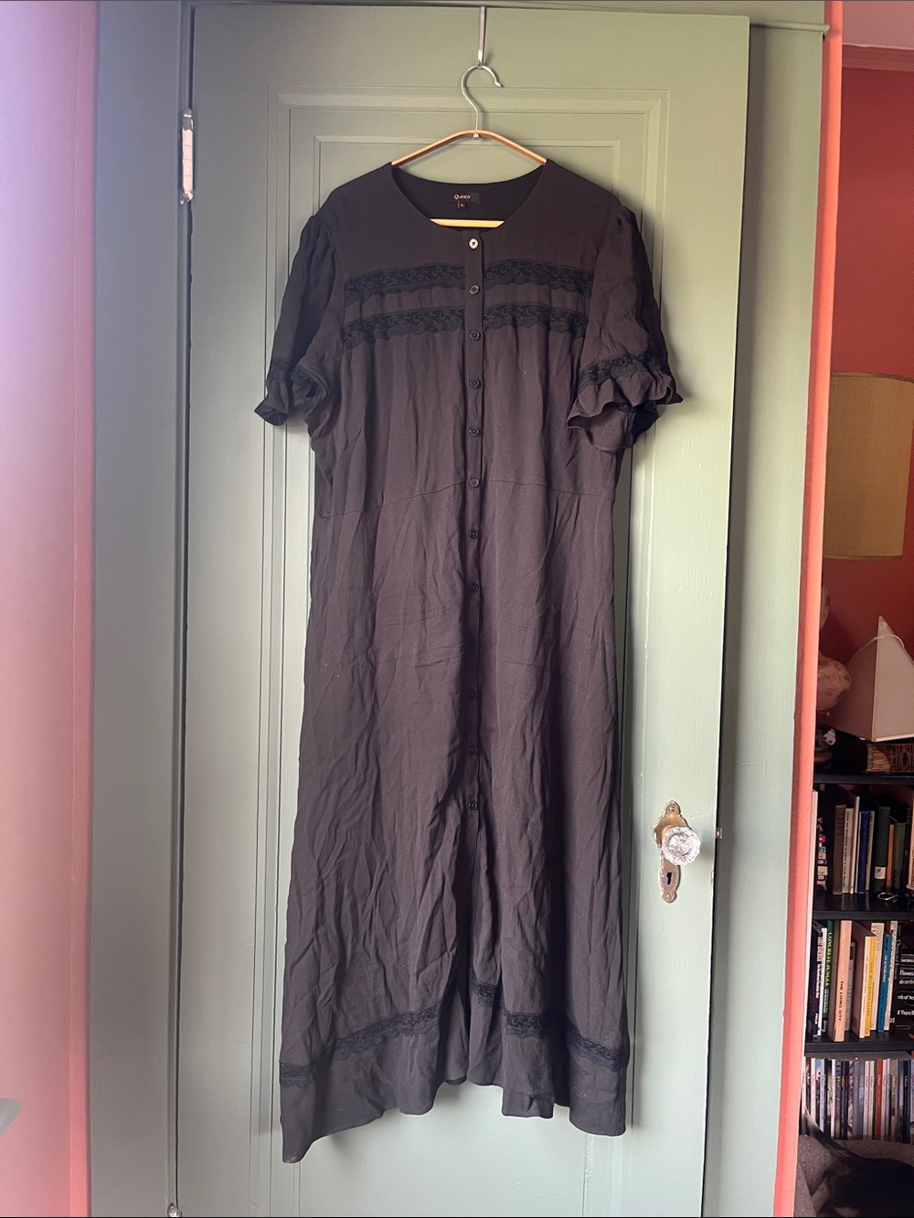 Quince Lightweight Crepe Lace Inset Midi Dress Black Extra Large - Picture 3 of 3